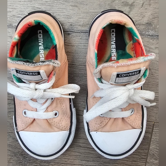 Converse Other - CONVERSE peach/pink Super Cute!